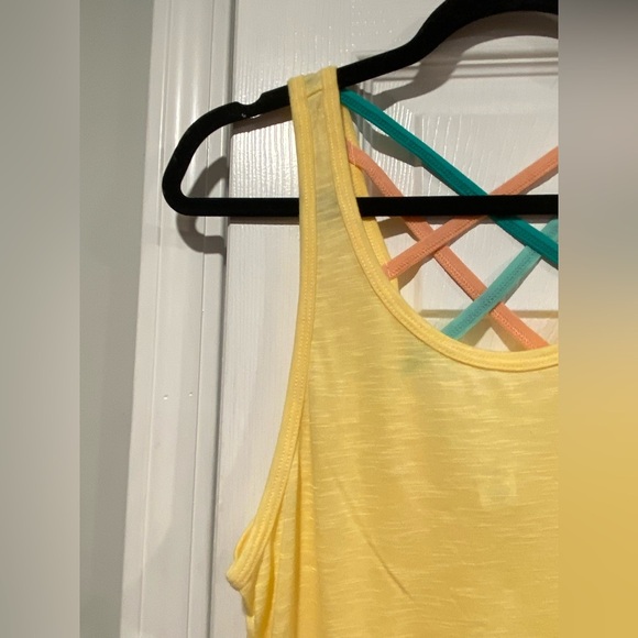NWT Marika Size M Yellow Criss Cross Open Back Strap Scoop Neck Tank Top - Picture 5 of 12